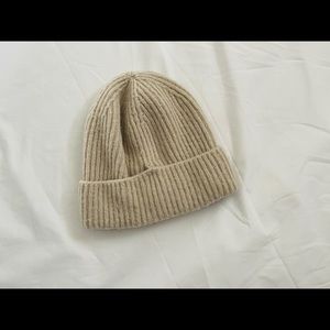 H&M wool beanie.
